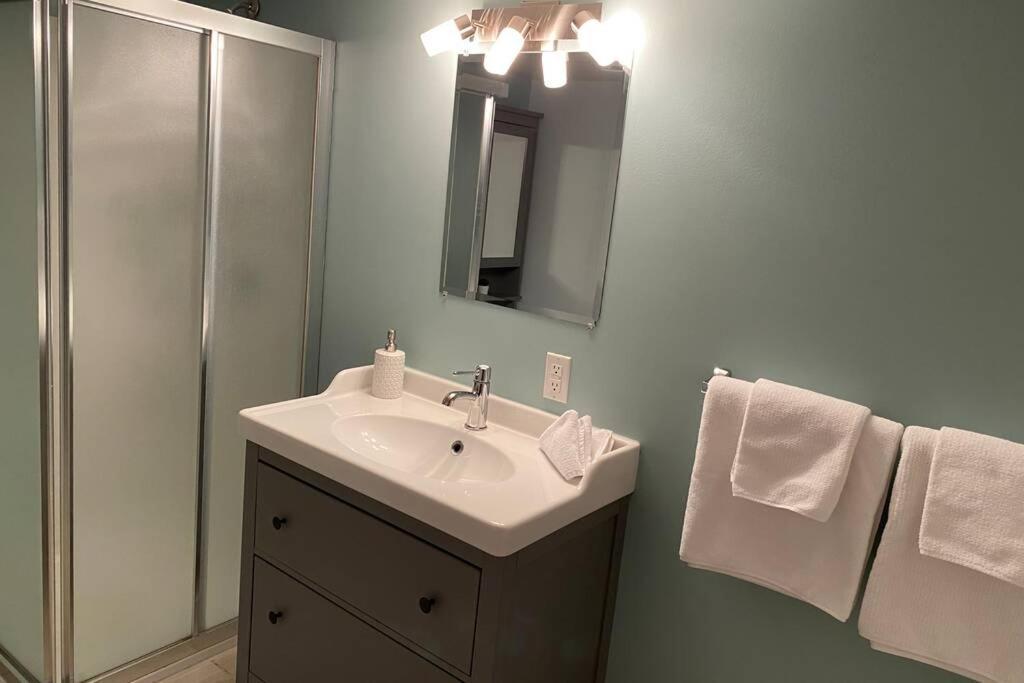 Hideaway On Quartz - 1Bed 1Bath Suite 골든 외부 사진